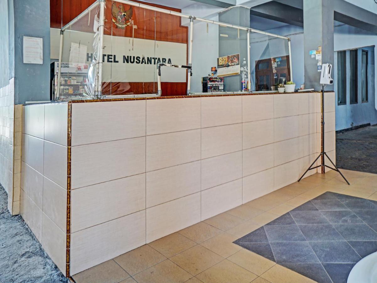 Oyo 92869 Hotel Nusantara بانيووانجى المظهر الخارجي الصورة